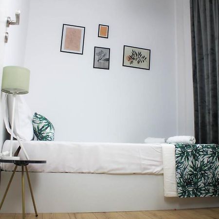 Downtown 4 Apartment Alexandroupoli Bagian luar foto